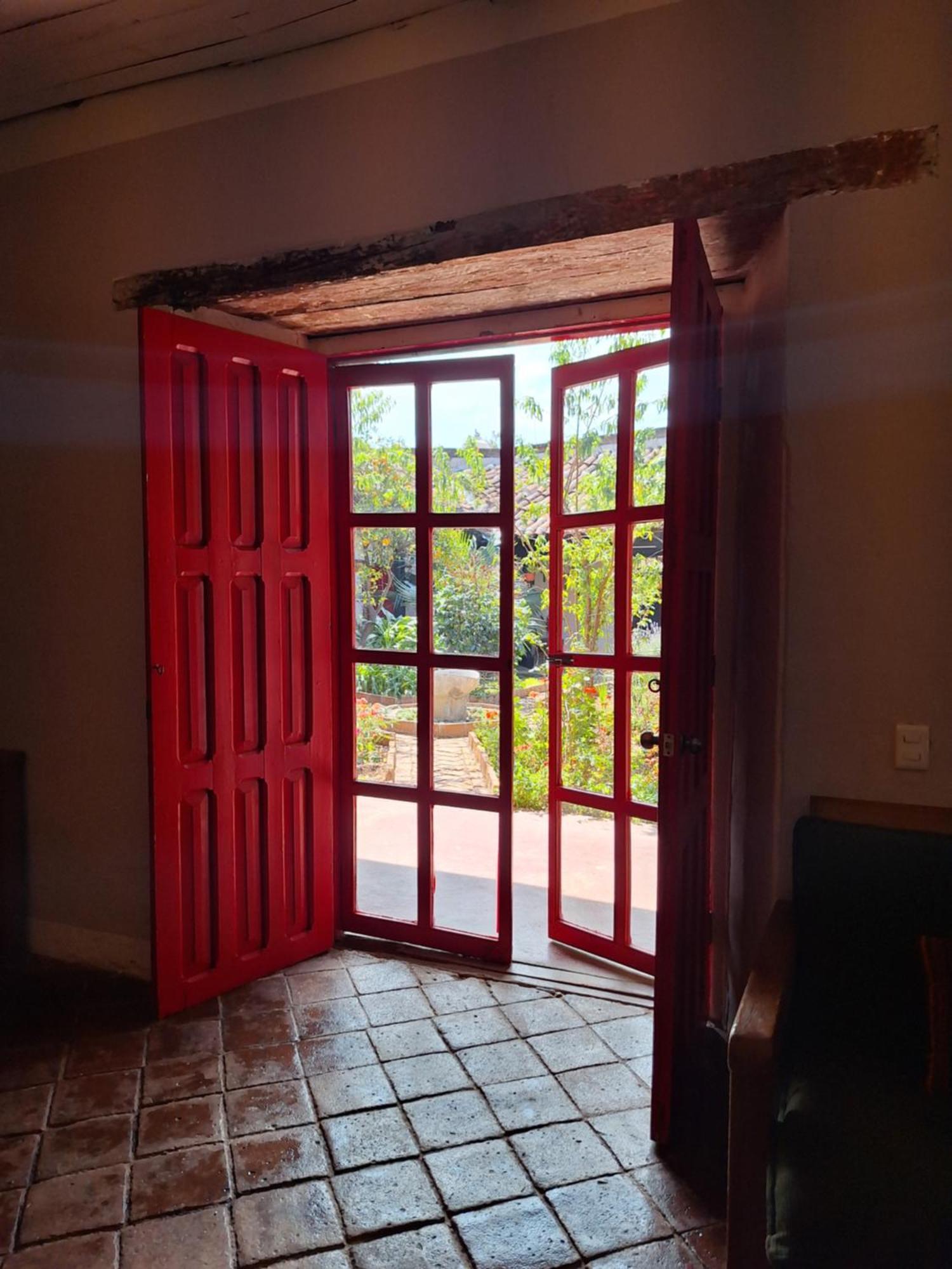 Serena Morena San Cristóbal de Las Casas エクステリア 写真