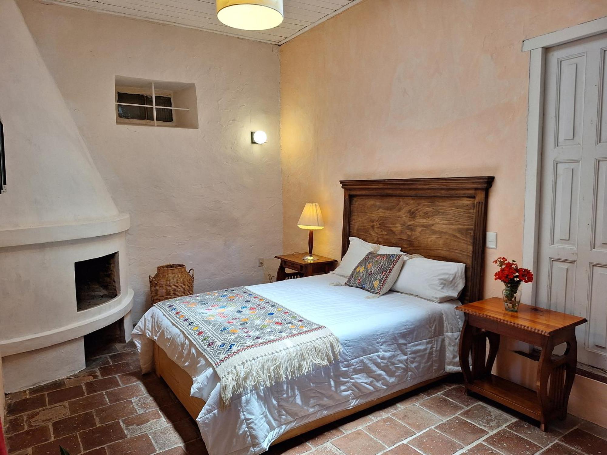 Serena Morena San Cristóbal de Las Casas エクステリア 写真